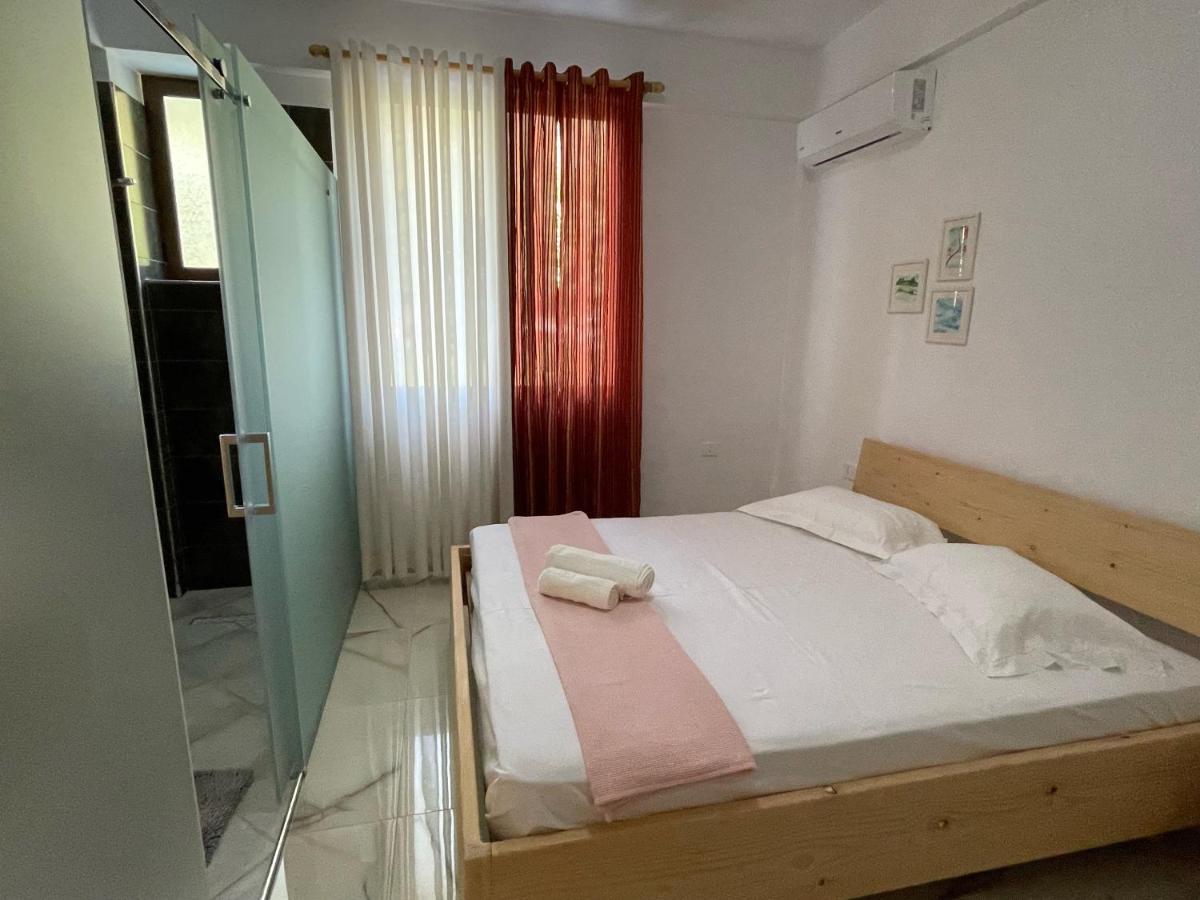 Xho'S Forest Guest House Berat Dış mekan fotoğraf