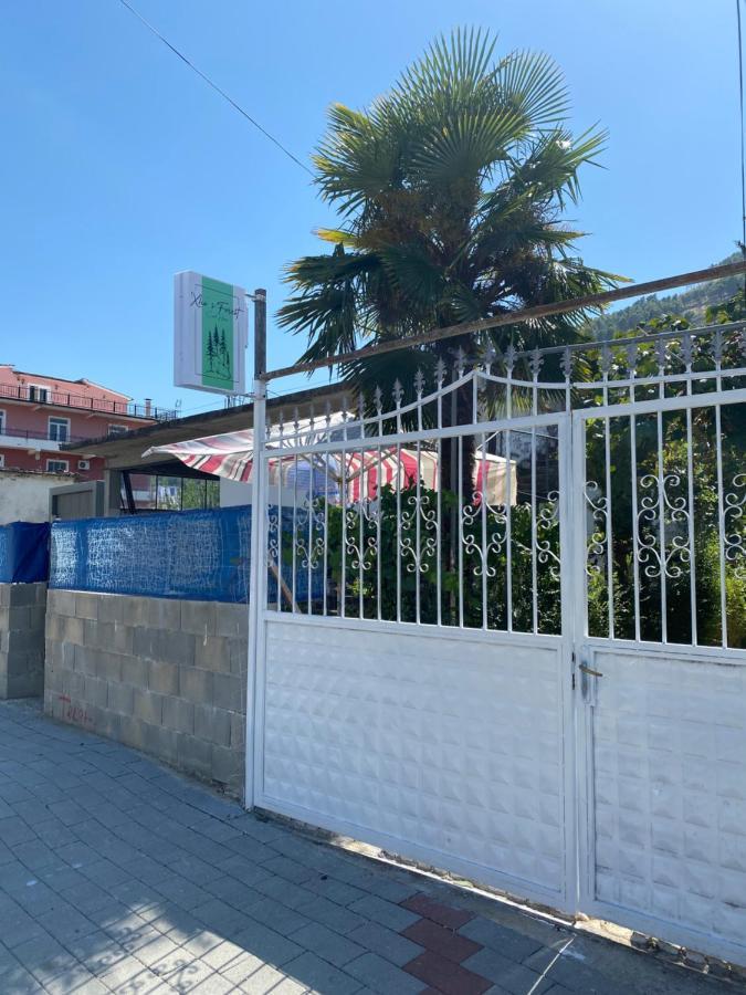 Xho'S Forest Guest House Berat Dış mekan fotoğraf